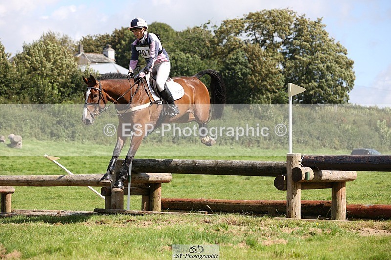 230820X-113754-2041 - BE90 XC 09.40 to Rider 151 at 11.44