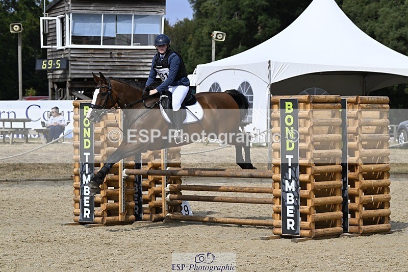 250823A-151234-32760 - WC Round 2 15.00 to 16.00