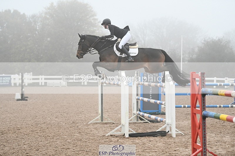 241103A-135158-08333 - SUN Cls 22 Blue Chip Performance Jump Off