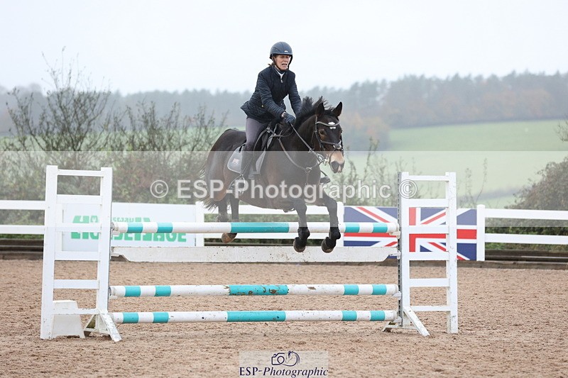 231112A-125158-04232 - Cls 19 Snr 1.05m Open