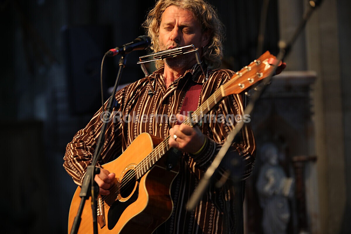 FOLK N BLUES-91 - FOLK and BLUES SEPT 2022