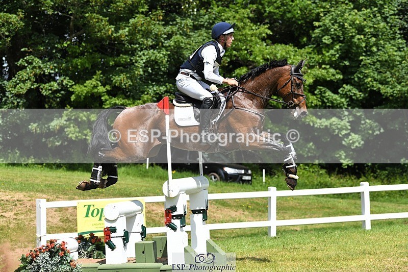 230528-135800-17801 - 466-BAMBINO_DE_L'ILATTE-Paolo_Torlonia-XC