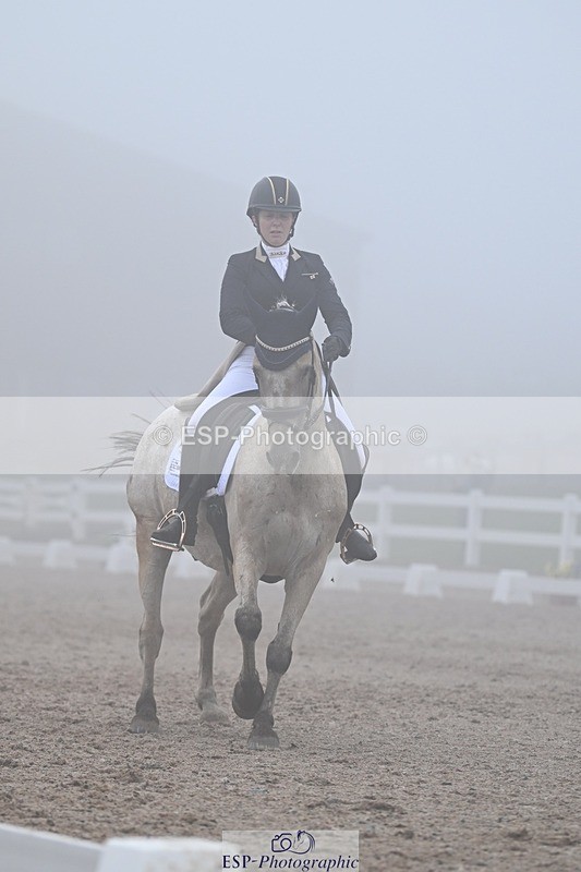 250907-151525-09295 - 128-Chantelle.Oliver-SymondsStadmorslow.Coffee.n.Cream