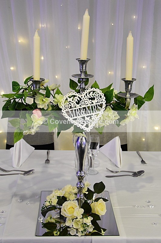 CON-1043 - Toni & Liam