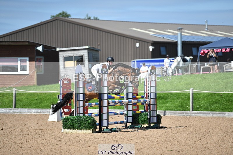 230903A-132327-04770 - Cls 15B U21 Intro 1m