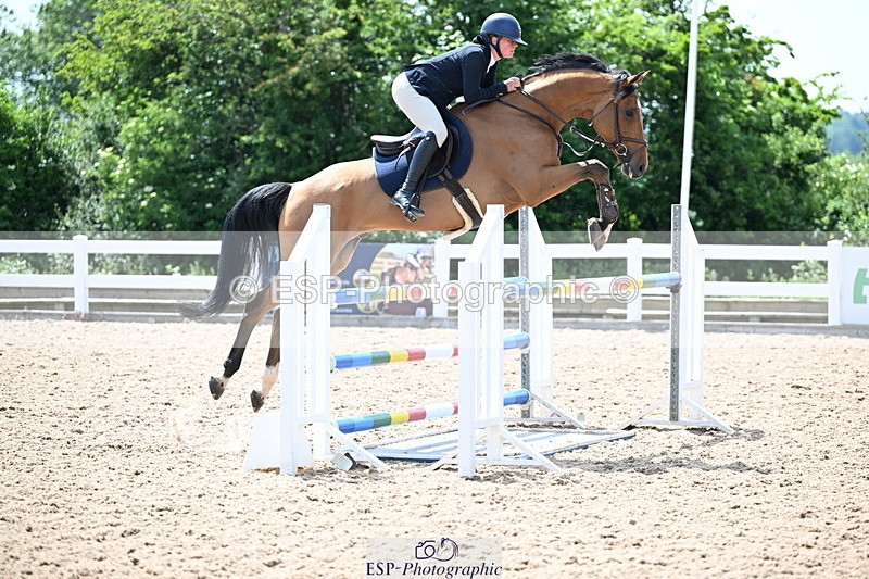 240605A-150346-00878 - Cls 4 Newcomers and 1.10m Open