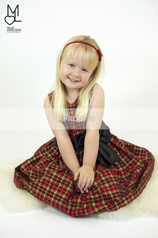 Family Photoshoot Millie Loves Louis Photography 10 - Family Photoshoots