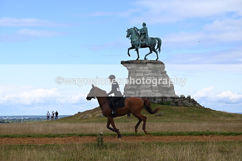 DSC_8440 - Time at Statue 13:52 to 14:33
