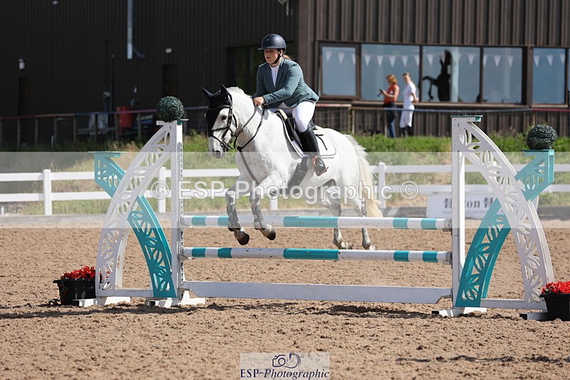 240629A-101517-04031 - Cls 17 Discovery and 90cm Open