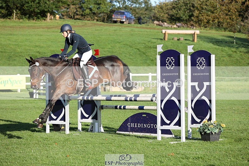 231022-094403-24079 - 670-SEEK.INDI-Maia.Ramasamy-TrotUp+SJ