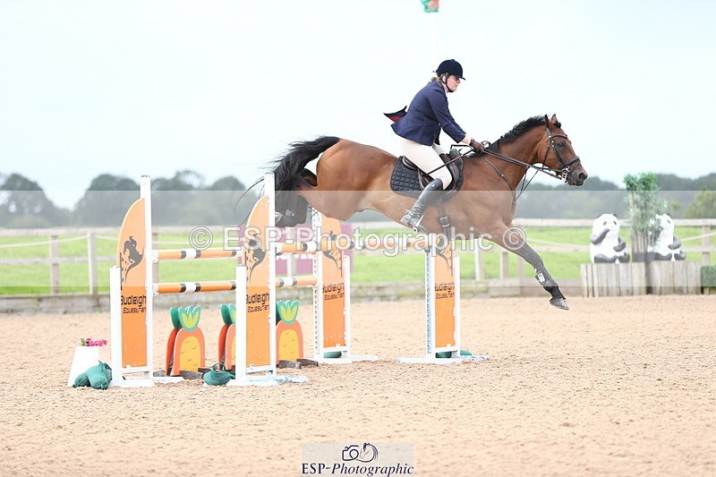 230812A-121157-08739 - Cls 32 Foxhunter