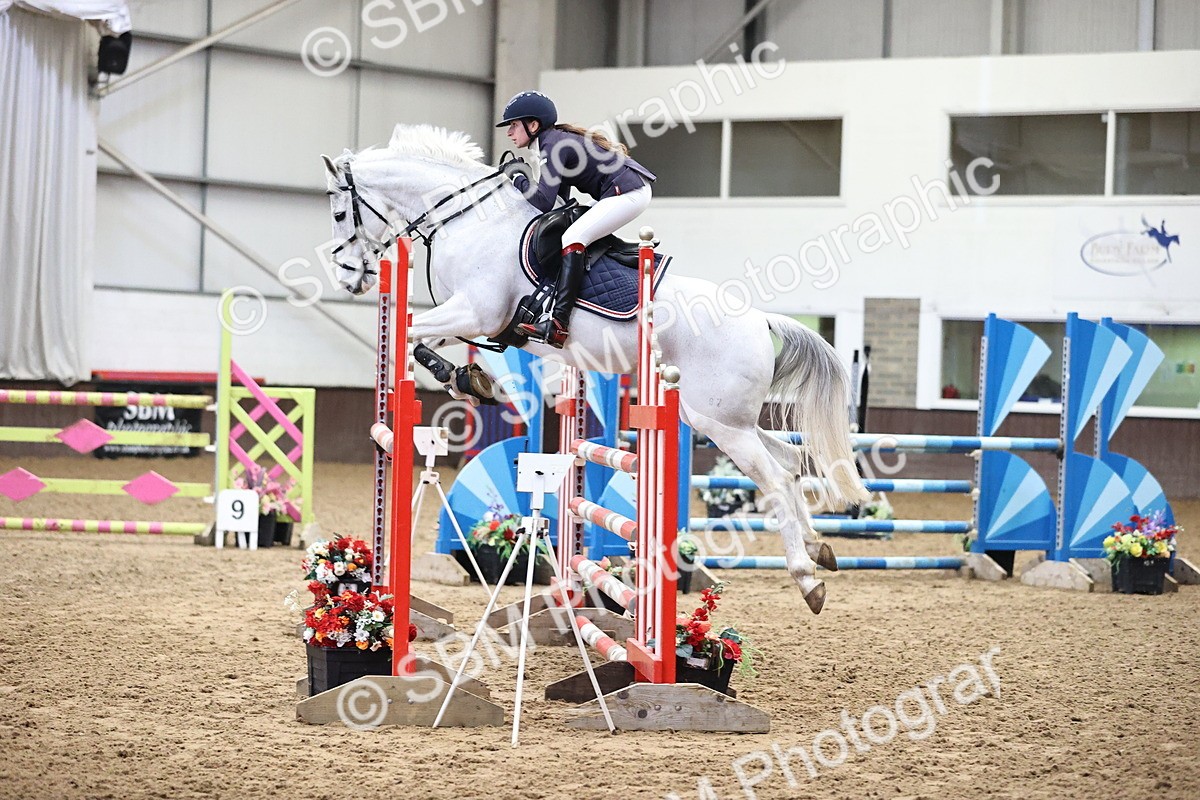 SBM_004762 - Class 16 - Senior Newcomers - 1.10m