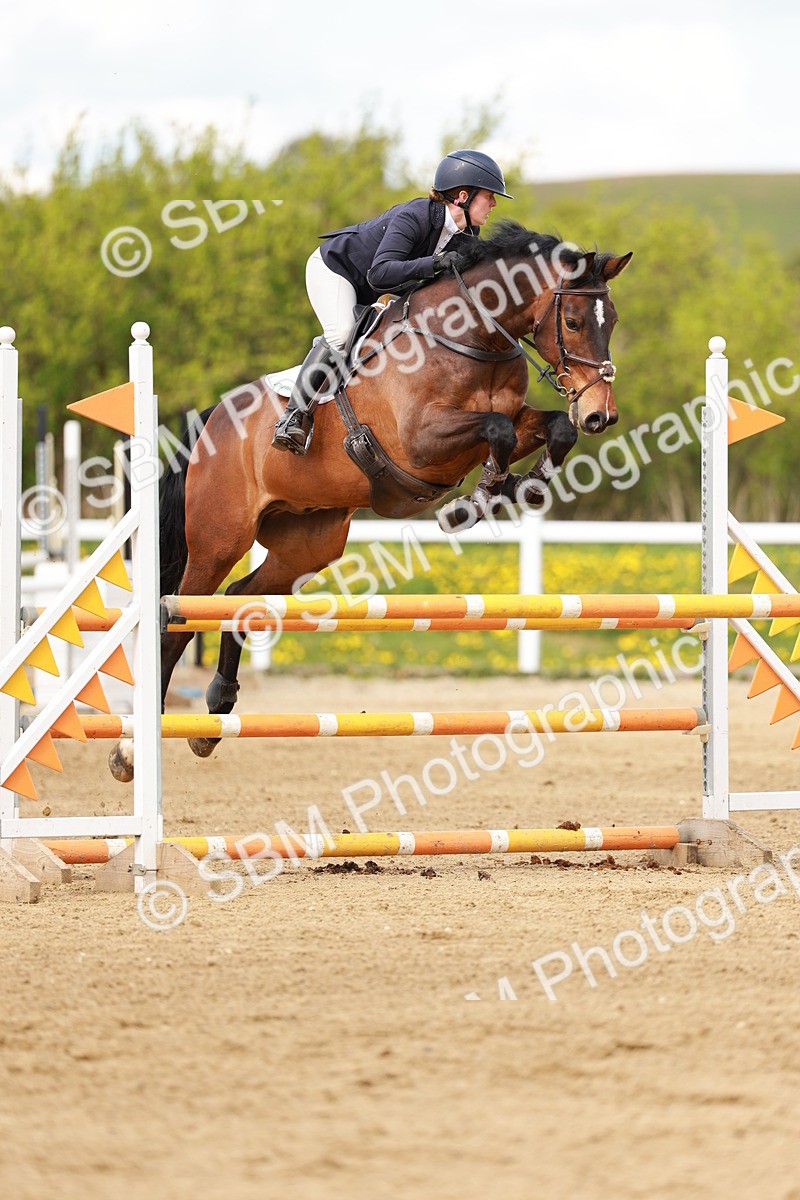 SBM_002327 - Class 4 - Senior Newcomers - 1.10m