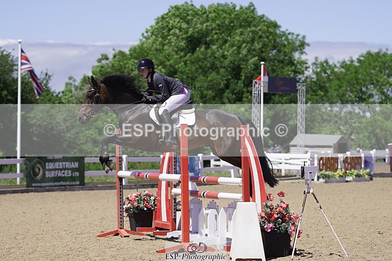 230624A-135850-01717 - Cls 25 Pony Newcomers & 1m Open