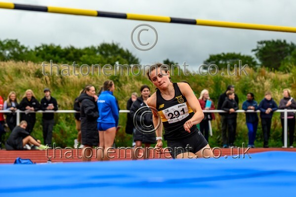 ComMast25-919895 - Field Female Set One