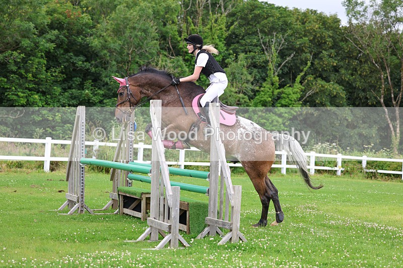 3E7A3691 - Class 6: Hawkins Motors Senior 1.00m Derby