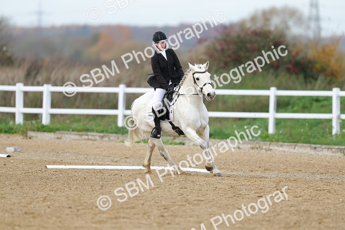 SBM_003800 - Class 7 - Novice 3