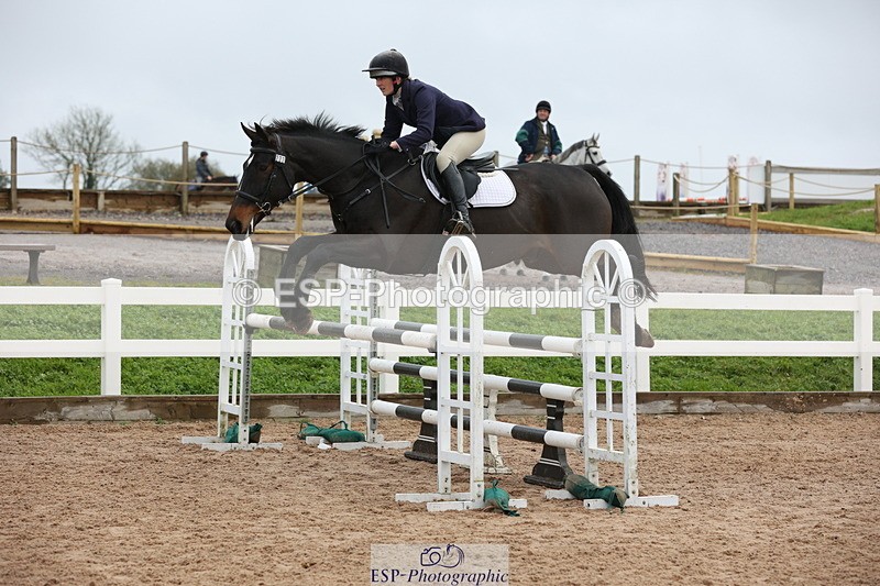 231112A-123957-04118 - Cls 19 Snr 1.05m Open