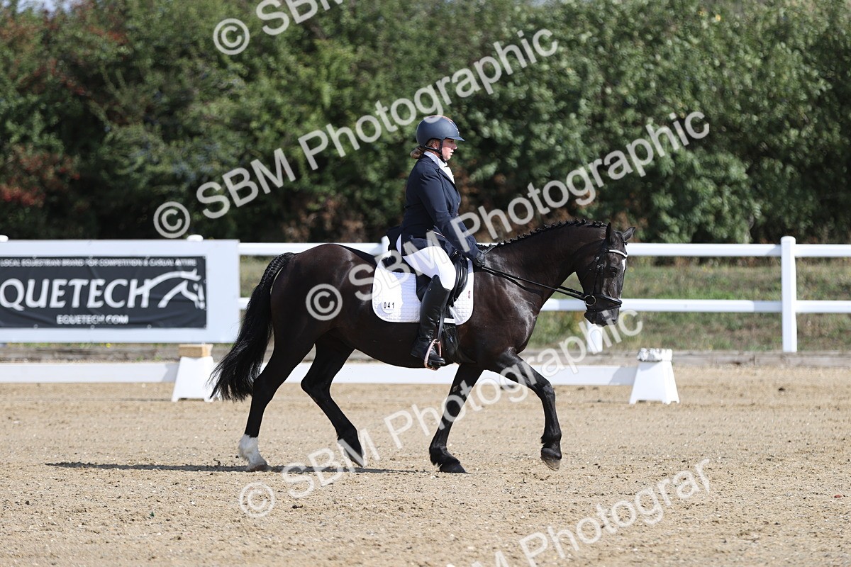 SBM_001264 - Class 2 - Intro 4 Champs - 9.44-10.38