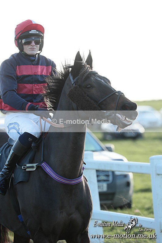 PtP 301125  0683 - Hursley Hambledon Point-to-Point Larkhill Racecourse 30/12/2025