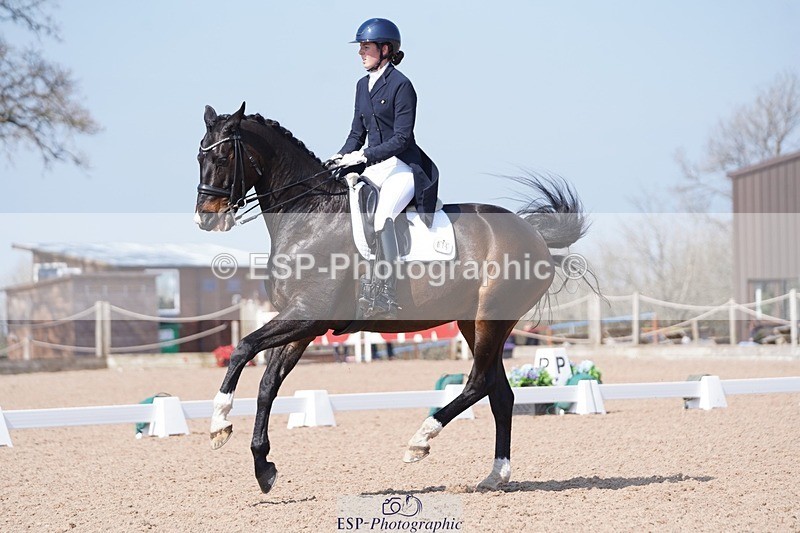 250404-125914-06034 - 015-Daisy.Hills-Midtgaards.Gijon