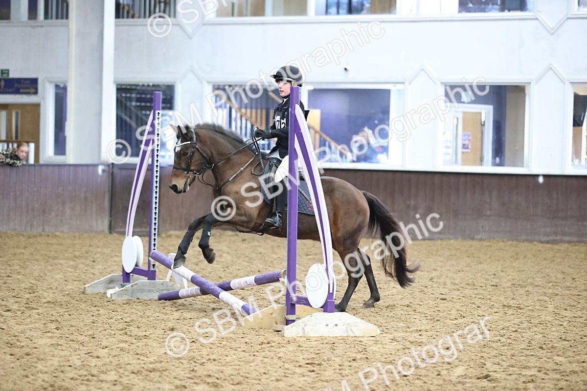 SBM_000163 - Class 2 - The Rug Lady 40cm Area 12 Championship Qualifier
