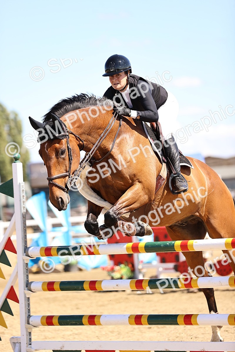 SBM_015154 - Class 16 - Senior foxhunter - 1.20m Open