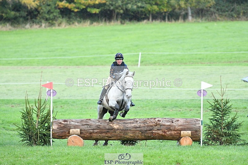 251025A-163103-22220 - H-606-Janine.Paterson