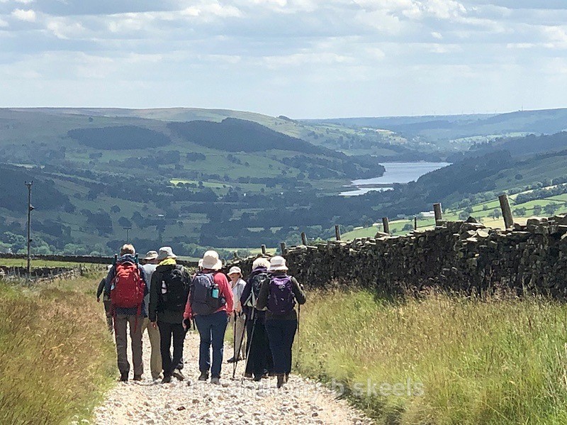 049 We all continued together down to Middlemoor - The Nidderdale Way Collection
