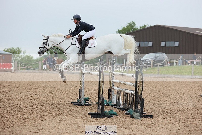 250524-124837-04793 - Cls 15 Snr Fox 1st Rnd