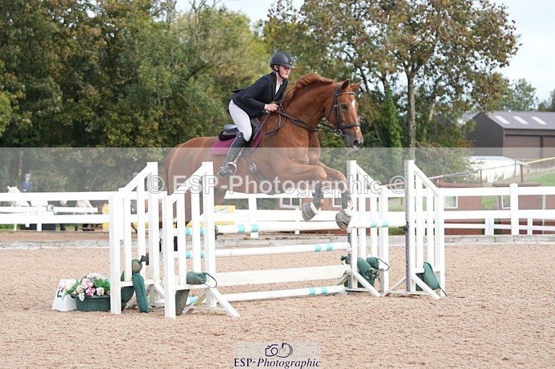 251005-100347-02448 - Cls 22 British Novice and 90cm