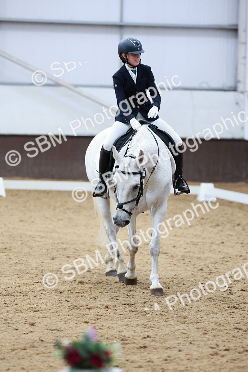 SBM_008428 - Class 6b - Novice 6 - 9.28-10.41