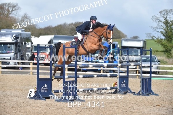 BPP_4341 - CLASS 10 RHS Foxhunter Championship Qualifier