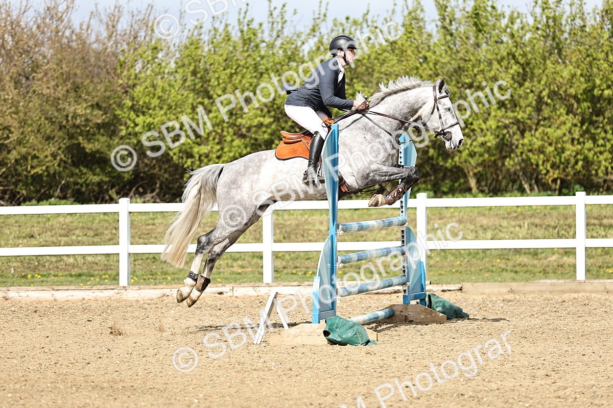 SBM_001082 - Class 4 - Senior Newcomers - 1.10m