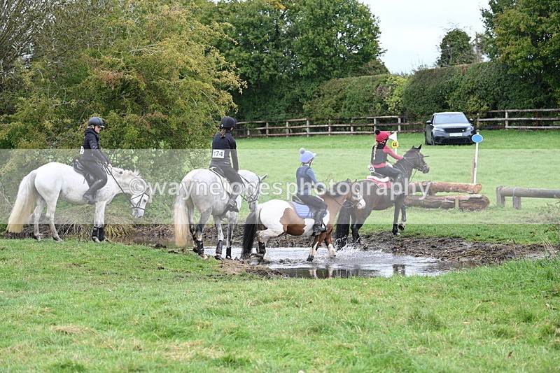 WJ7_1308 - Time at Photographer 12:35 to 13:04