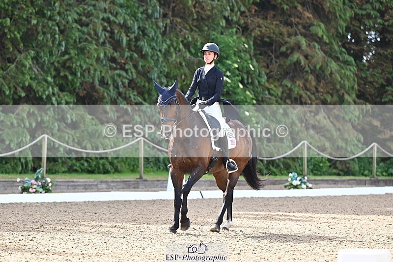 250523A-093404-05564 - D-459-Molly.Duda-DISCO.TRAVELER