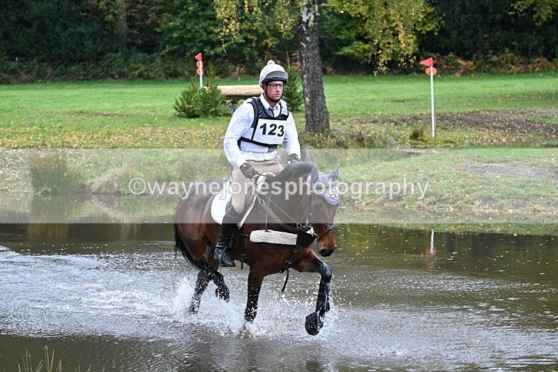 WJ7_4136 - Time 11:49 to 12:11