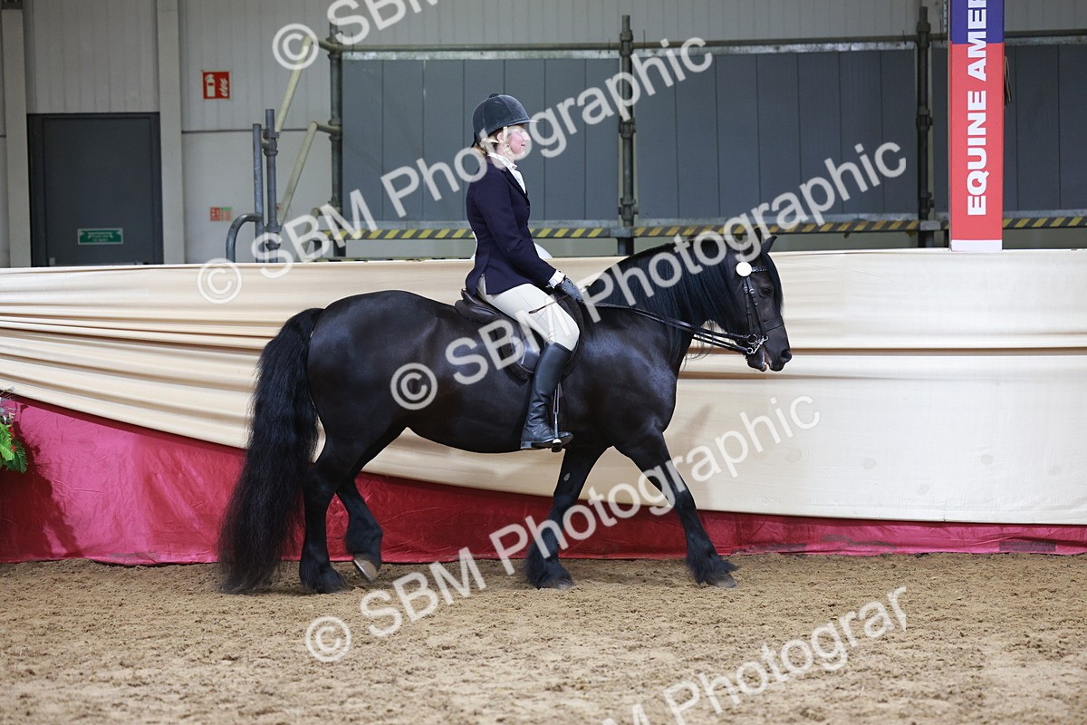 SBM_18689 - Class 952 - M&M Ridden Supreme Final