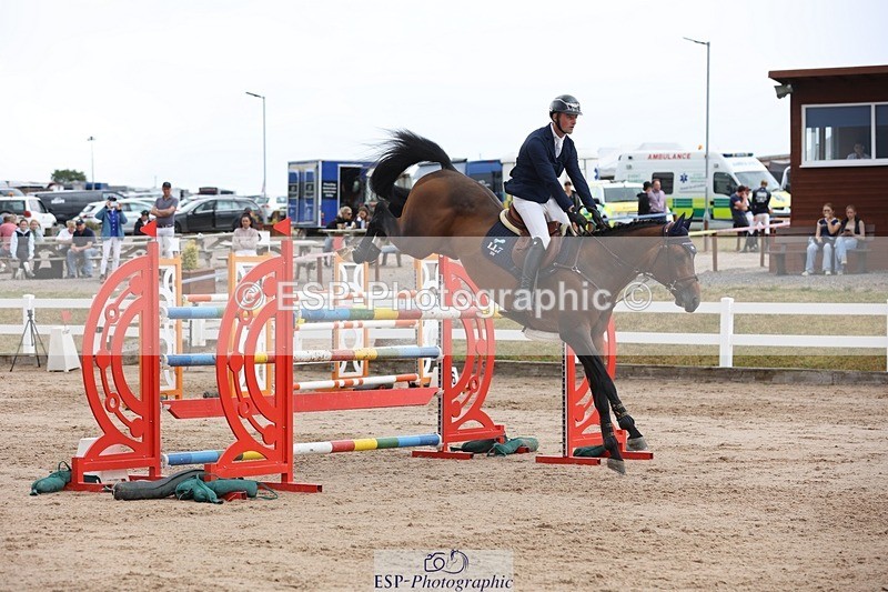 250717-134452-05555 - Cls 1, 3 Star Small Tour Start to Break