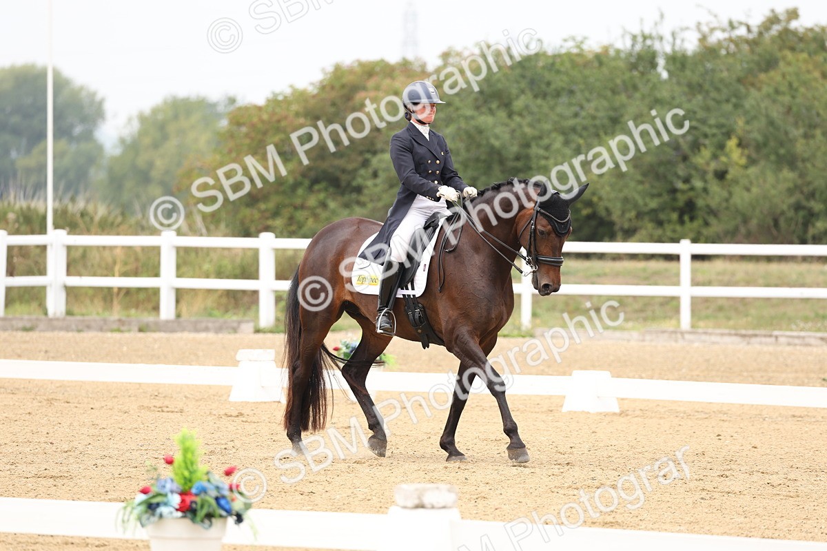 SBM_007019 - Class 9 - FEI INT I - 13.37-14.33