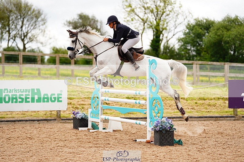 240526A-114138-07867 - Cls 26 Chard Equ 1.05m and 1.10m Grand Prix