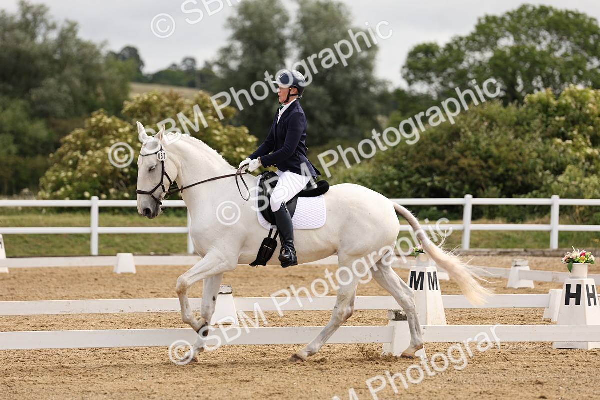 SBM_001100 - Class 1 - Prelim 4 - 8.00-10.20