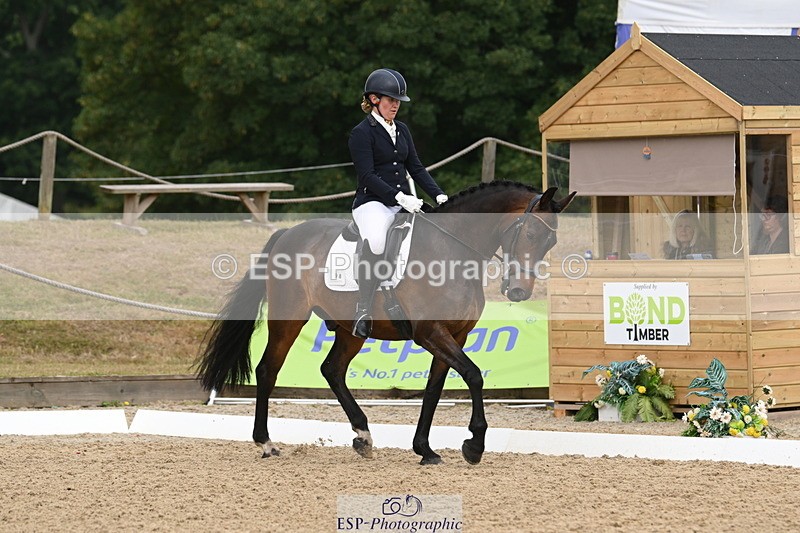 250720A-121304-10178 - 098-Becky.Littleton-Optical.Illusion