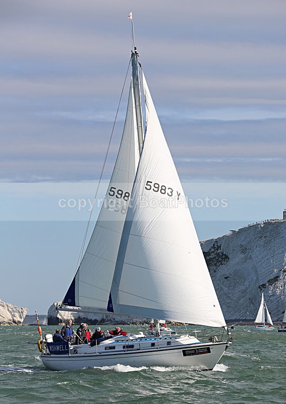 130601 WISHWELL GBR5983Y WT7A8392 - ROUND THE ISLAND RACE - 1st June 2013
