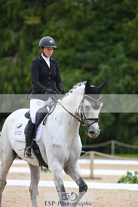 230813-174507-08737 - Cls 14 Medium Silver 16.45 to End