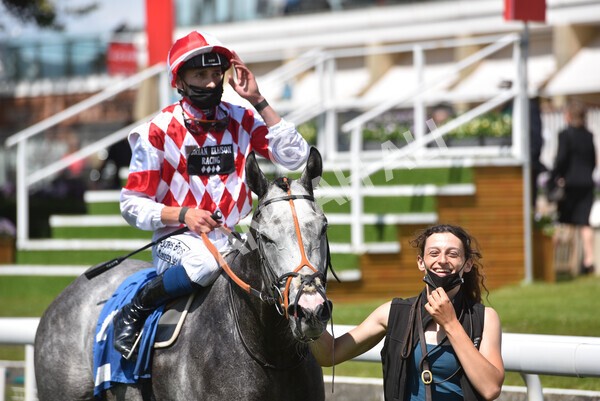 yr11062021r2-64 - Race 2 2.20pm Churchill Tyres Stakes