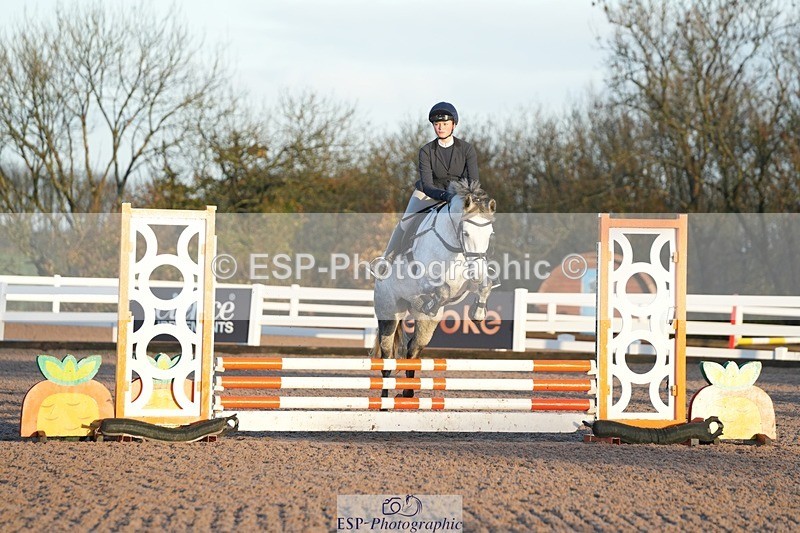 251108-080745-01726 - Cls 8 Clear Round