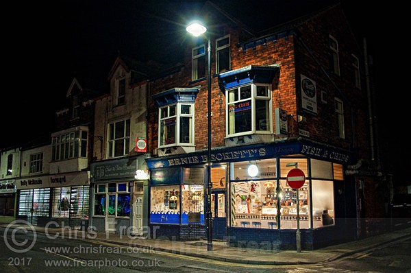 Ernie Becketts 1 - Nocturnal Townscapes