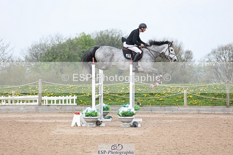 250424-114005-04995 - Cls 1 - 2 Star Small Tour