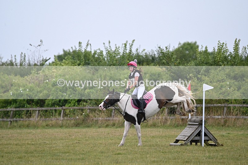 WJ6_3330 - 80cm XC Time 15:45 to 16:02
